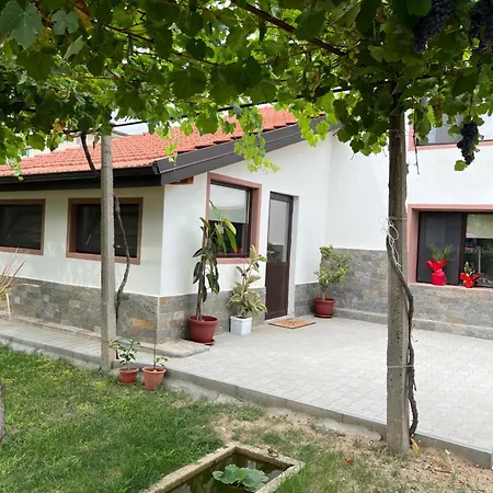 Gasthuis бадови Hisarya