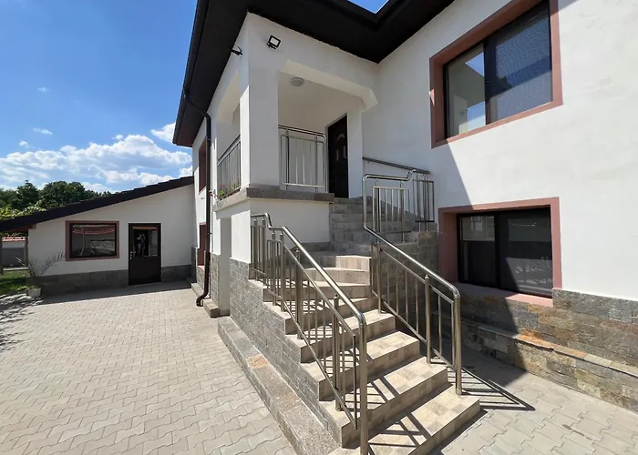 Gæstehus бадови Hisarya