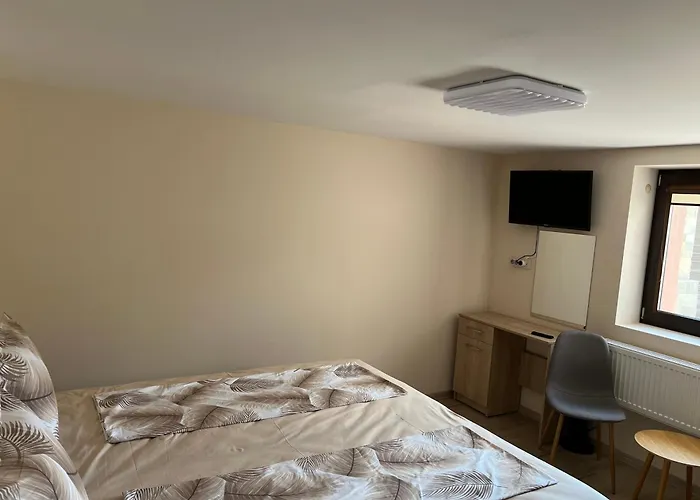 бадови Gæstehus Hisarya